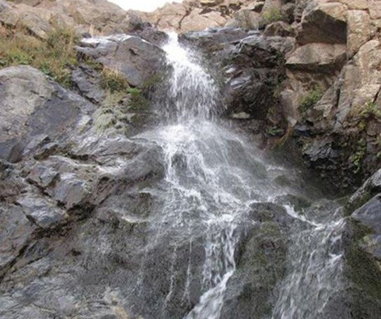 آبشار گینشاپسند سنقر